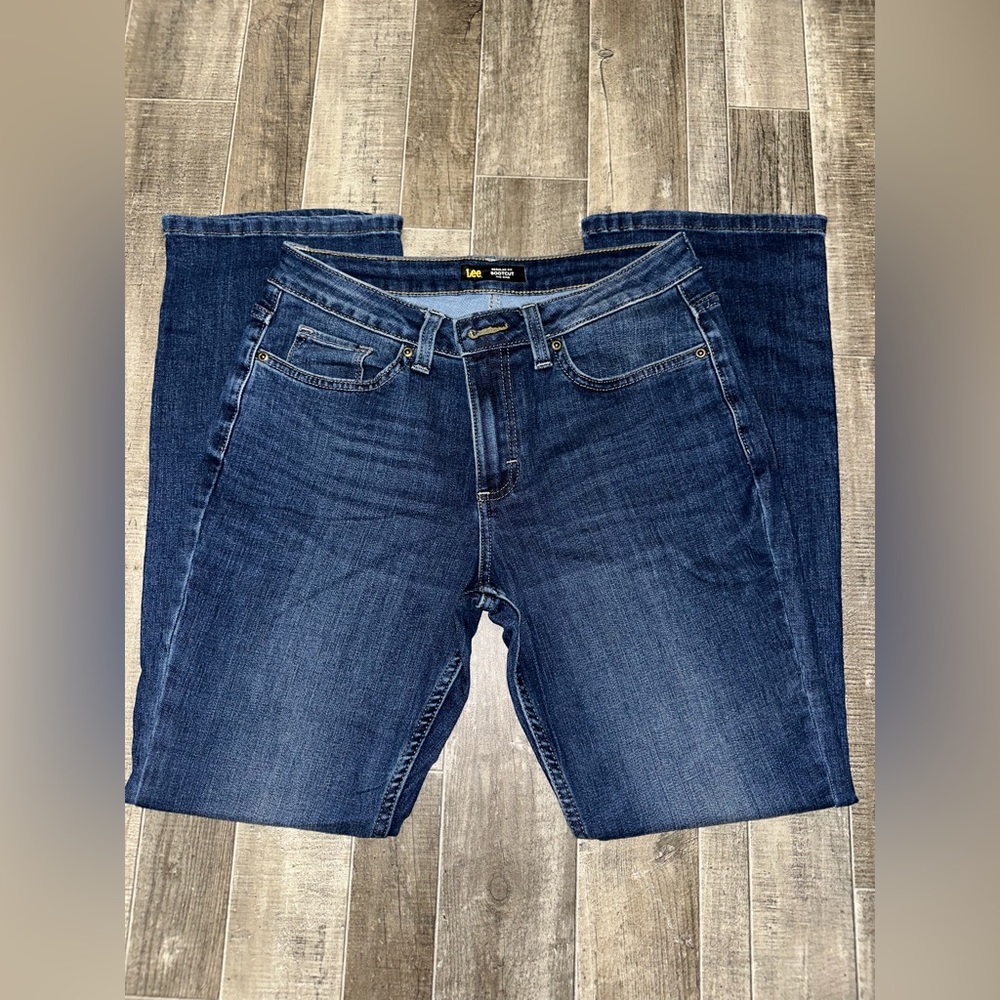Lee mid-rise bootcut jeans - 6 short